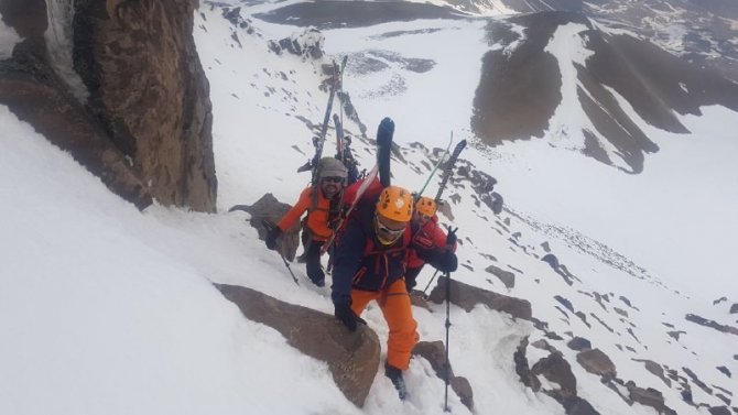 Hakkari Cilo Sıra Dağlarına tırmanış