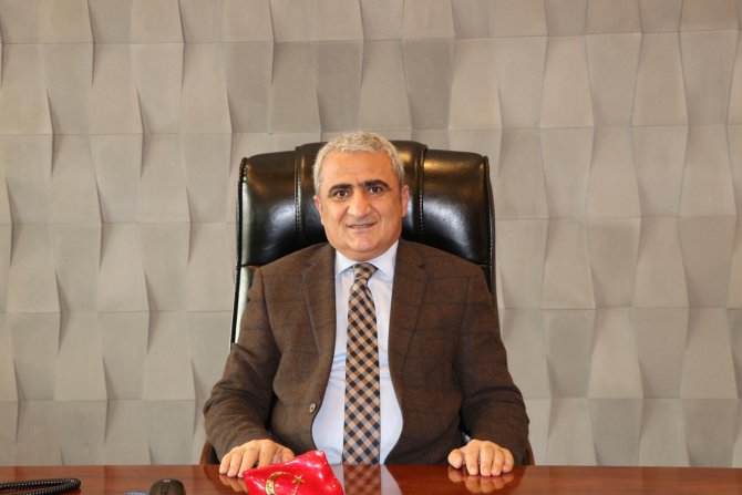 Müdür Gür'den 23 Nisan Mesajı