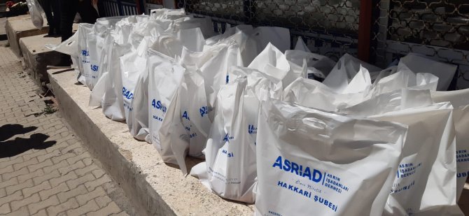 ASRİAD Hakkari'de de sevindirdi
