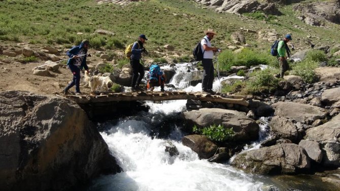 Cilo Dağlarına doğa yürüyüşü