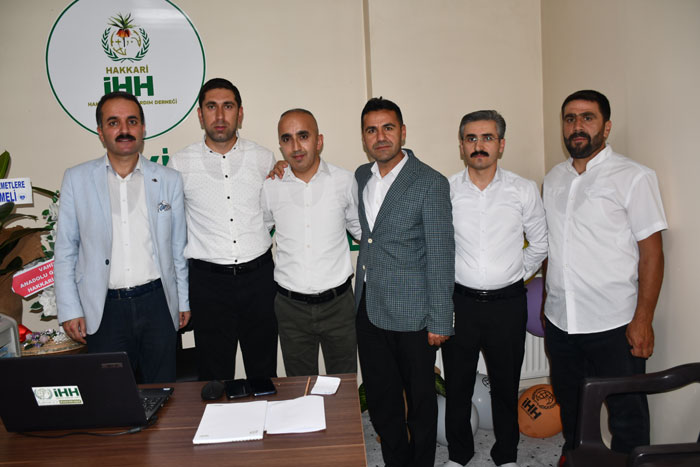İHH Hakkari Şubesi hizmete açıldı