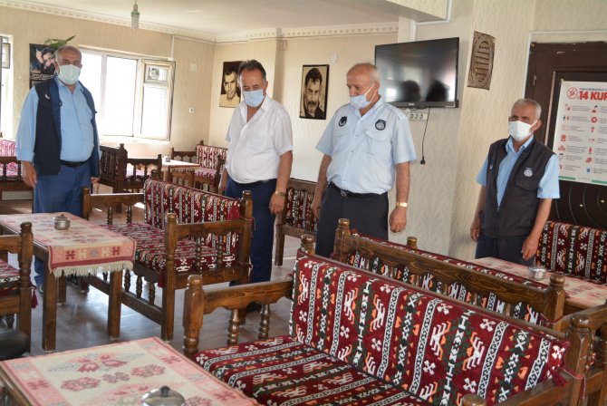 Hakkari’de zabıta tedbirleri elde bırakmıyor