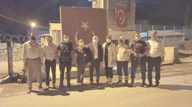 Başkan Özbek'ten sağlıkçılara teşekkür