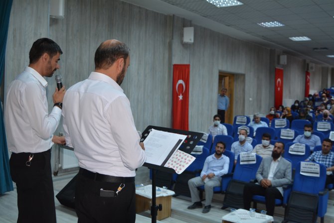 Hakkari’de din istismarı konulu konferans