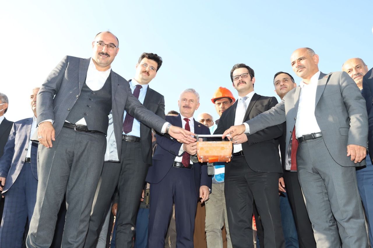 Hayata geçirilecek yeni hizmet binasının temeli Çukuca’da atıldı.