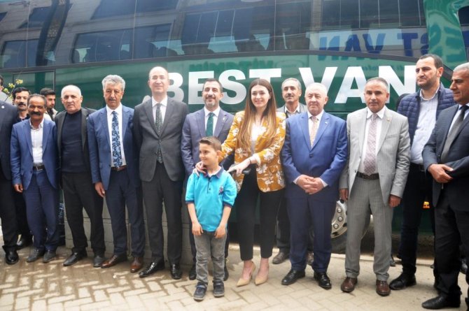 Yüksekova-İstanbul aktarmasız otobüs seferleri başladı