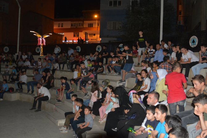 Hakkari’de coşkulu yaz kuran kursu programı