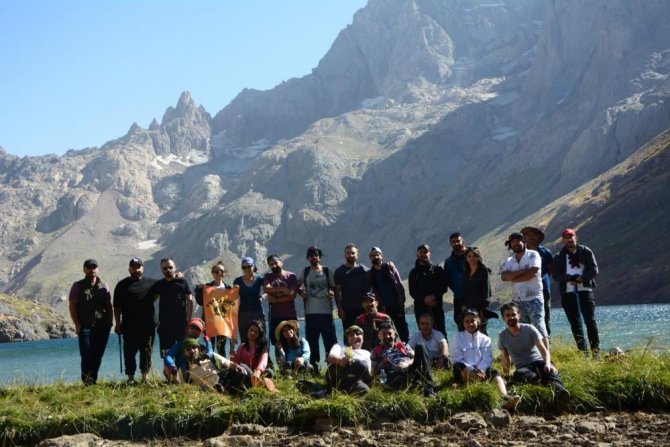 Doğa yürüyüşü ve yüzme etkinliği