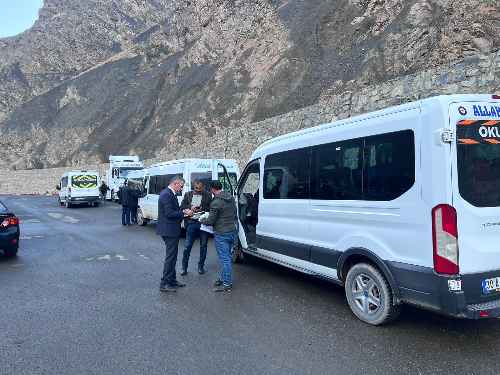 Hakkâri'de öğrenci servisleri denetlendi