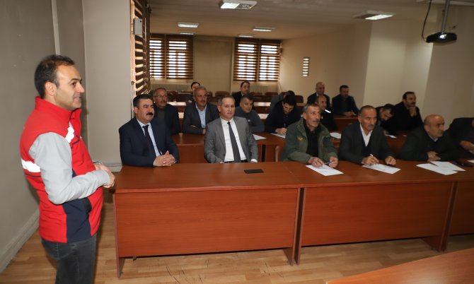 Hakkari belediyesi personeline iş sağlığı eğitimi