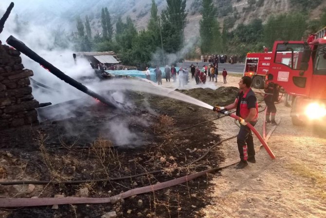 Hakkari itfaiyesi 8 bin 199 vakaya müdahale etti