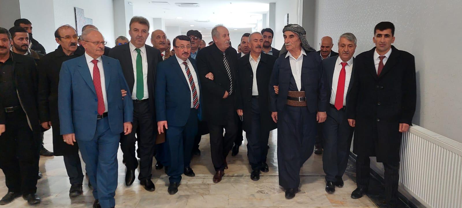Kadim Aşiretler Van'da bir araya geldi