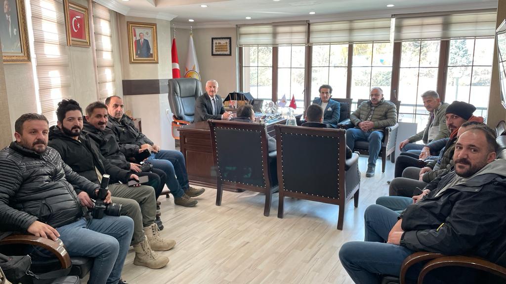 Ak Partili Özbek Basın mensuplarını ağırladı