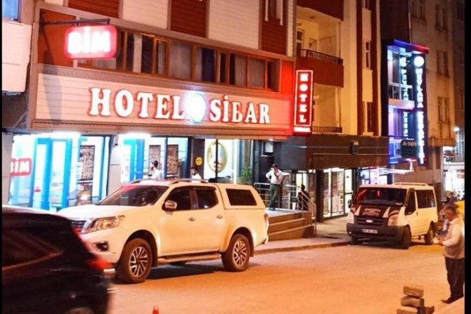 Hakkari Sibar hotel 18 depremzedeyi ağırladı