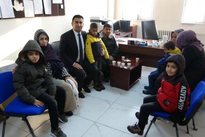 Y,ova'da depremzede öğrenciler ders başı yaptı