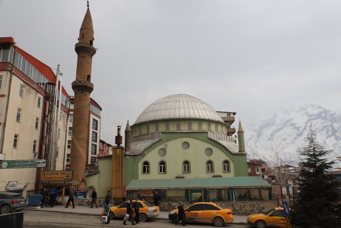 Hakkari H. Sait Camisi ibadete kapatıldı