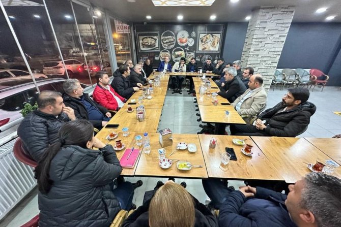 İran-Yüksekova arasındaki turizm ağı genişliyor