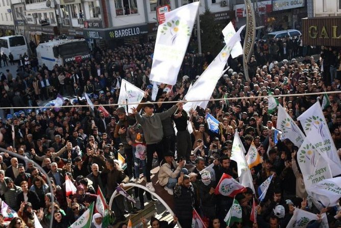 Hakkari Yeşil Sol Parti seçim bürosu açılışı