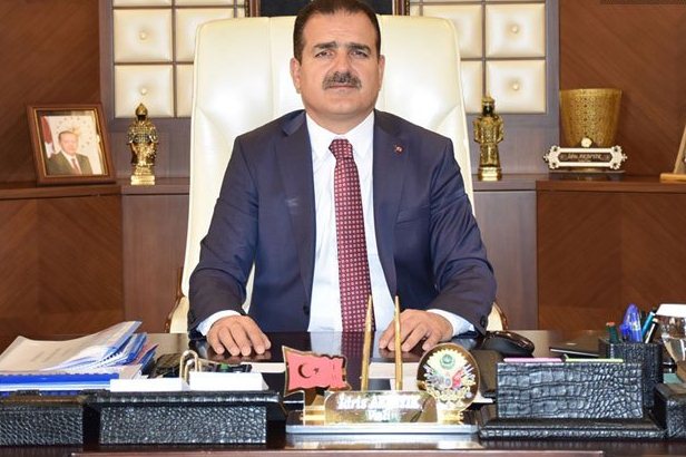 Vali Akbıyık'tan bayram mesajı