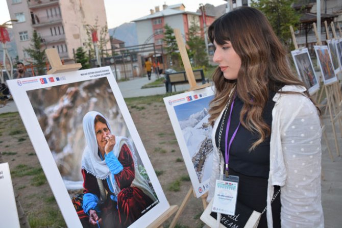 Hakkari'de mesleki eğitimin geleceği kongresi düzenlendi