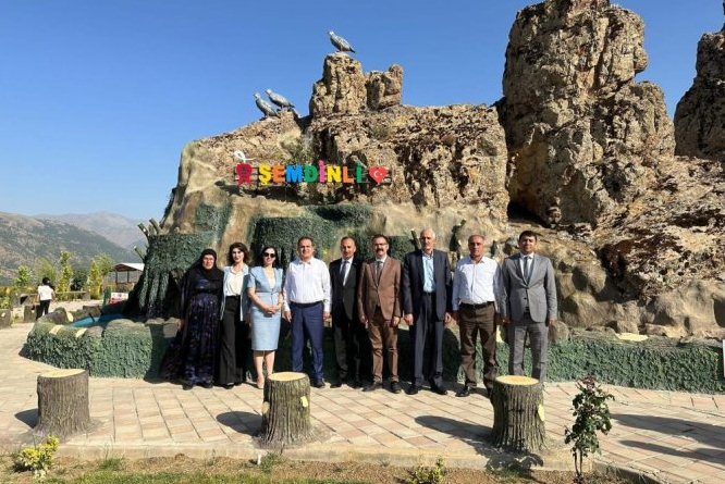 Vali Akbıyık'tan Şemdinli ziyareti
