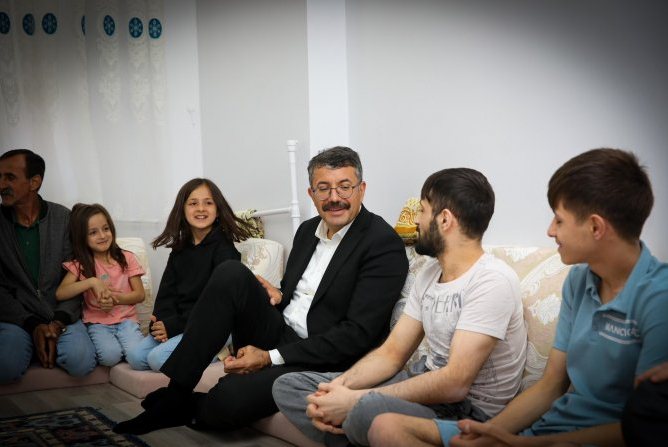 Vali Ali Çelik "Bize ulaşmaktan çekinmeyin”