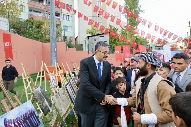Vali Ali Çelik "Cumhuriyet etkinliklerine" katıldı