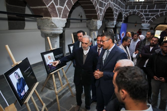 Hakkari'de "Üç Kuşak Hakkari" fotoğraf sergisi açıldı"