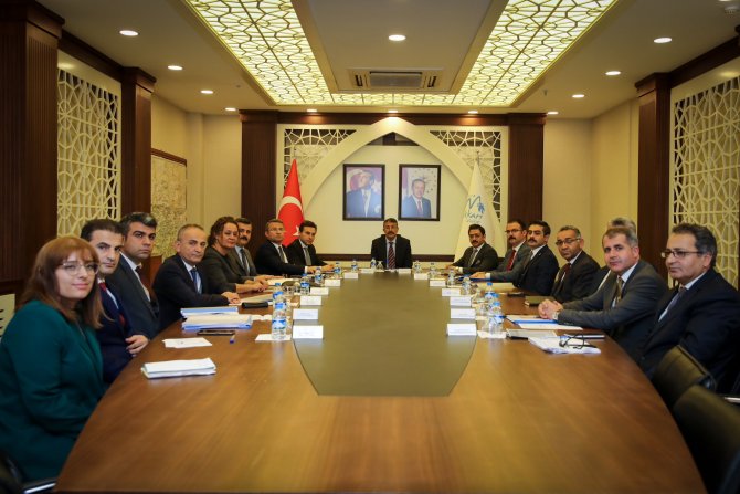 Hakkari'de İl Tahsisat Komisyon Toplantısı yapıldı