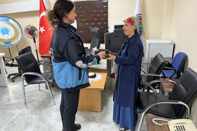 Hakkari Zabıtasından örnek davranış