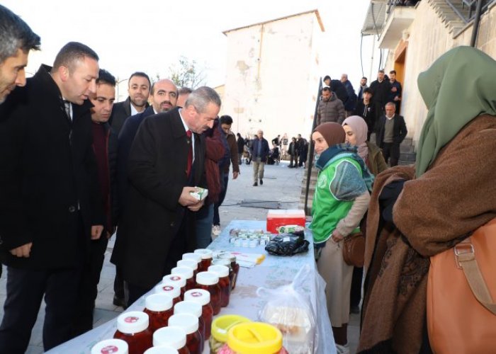 Hakkari İHH Gazze yararına kermes düzenledi