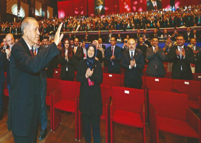 Çalışan emekli de 5 bin lira alacak