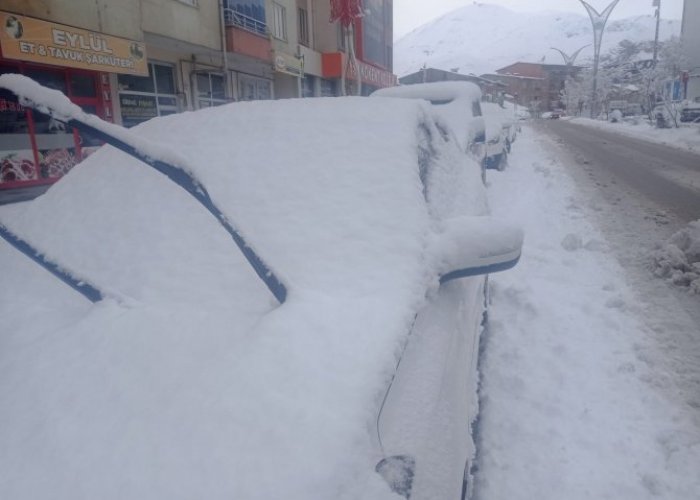 Hakkari'de kar manzaraları