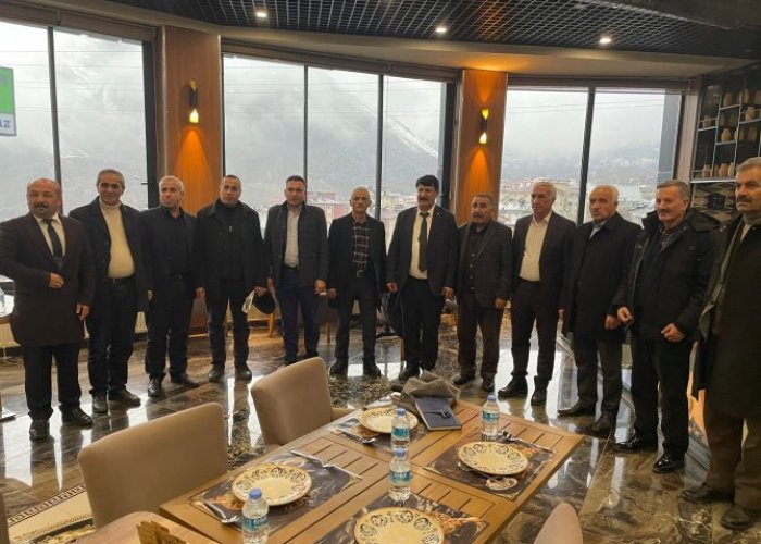 Ölmezden ilk adım muhtarlarla buluştu
