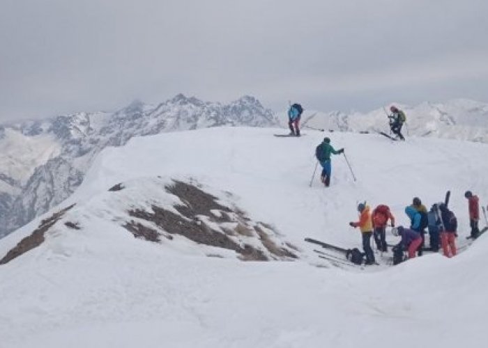 Hakkari'deki kayak merkezi Avrupa'dan gelen üçüncü grubu ağırlıyor