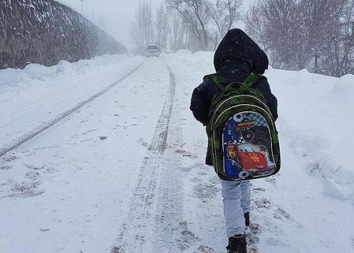 Hakkari'de okullar yine tatil edildi