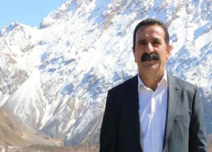 Akış avukatlarıyla görüştü