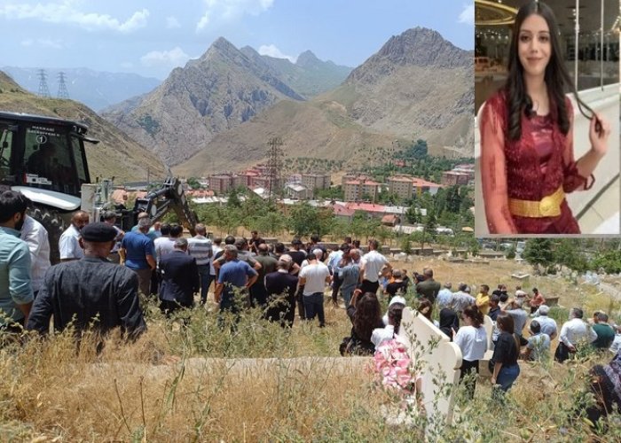 Hakkari'de İntihar eden genç kız toprağa verildi