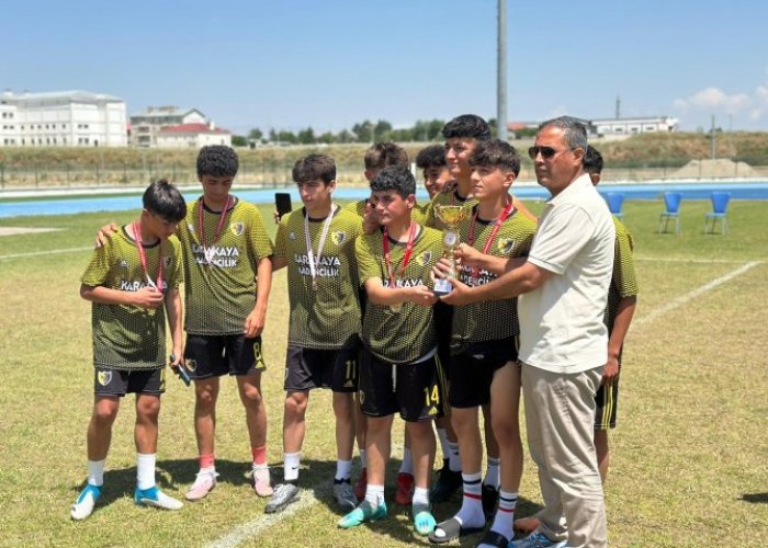 Hakkari Gençlik Spor finale yükseldi