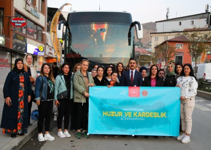 Hakkari'deki gençler Nevşehir'e uğurlandı