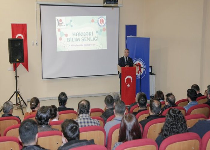 Hakkari Üniversitesi "Bilim Şenliği” sona erdi