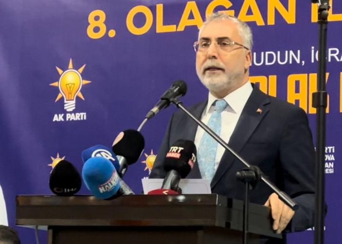 Bakan Işıkhan, AK Parti Yüksekova 8. Olağan İlçe Kongresi'ne katıldı