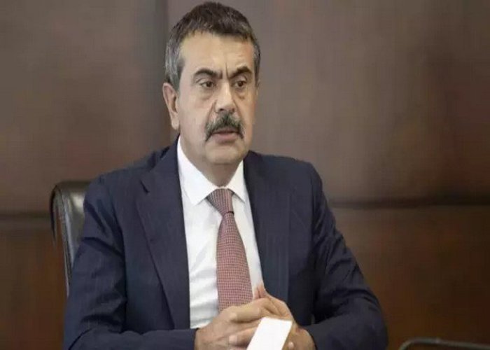 Bakan Tekin duyurdu:' Sicil affı Af geliyor