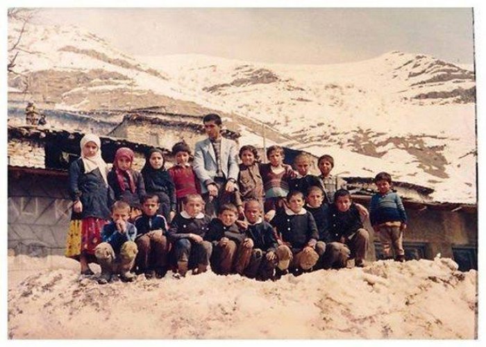 1987 Hakkari-Anitos vekil öğretmenliği..