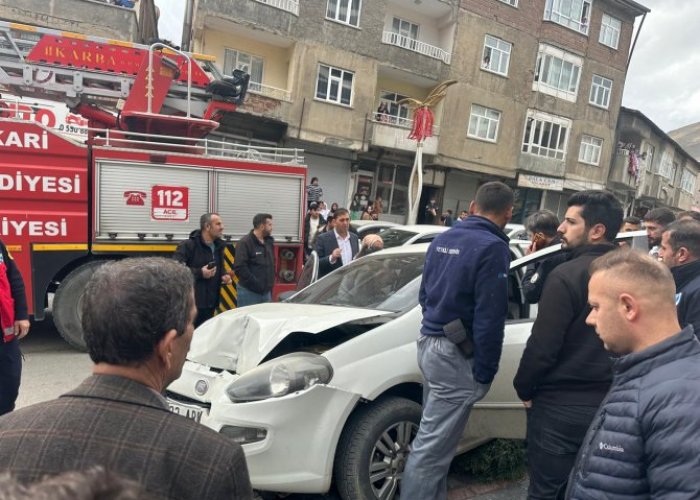 Hakkari’de korkutan trafik kazası