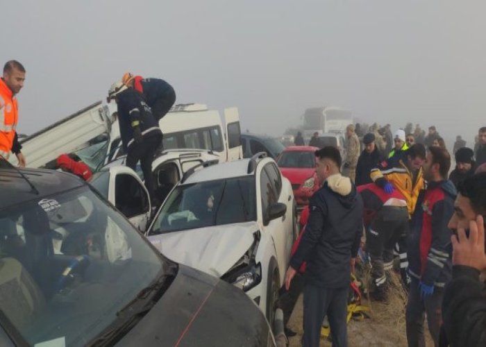 Van'da zincirleme trafik kazası