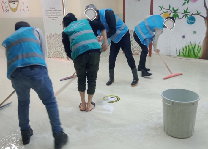 Hakkari denetimli serbestlik müdürlüğünden okul temizliği