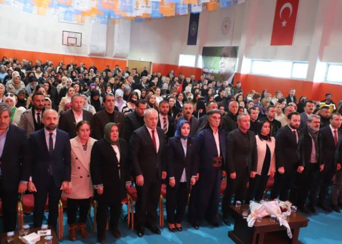 Hakkari AK Parti Kadın kolları Başkanı Güneş Hayva oldu