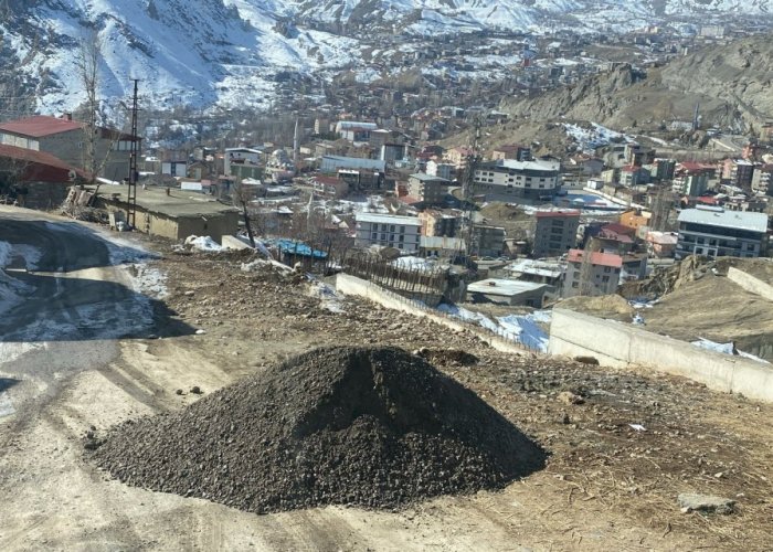 Belediye PMT ekibi, soğuk hava koşullarında devrede