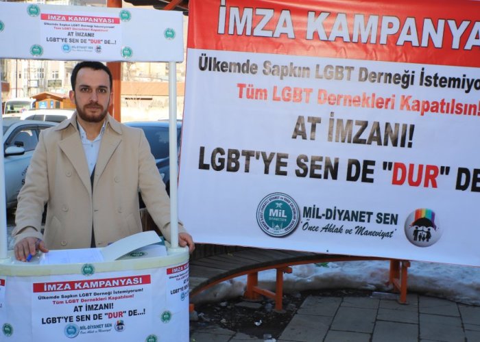 Hakkari’de LGBT kapatılsın imza kampanyası